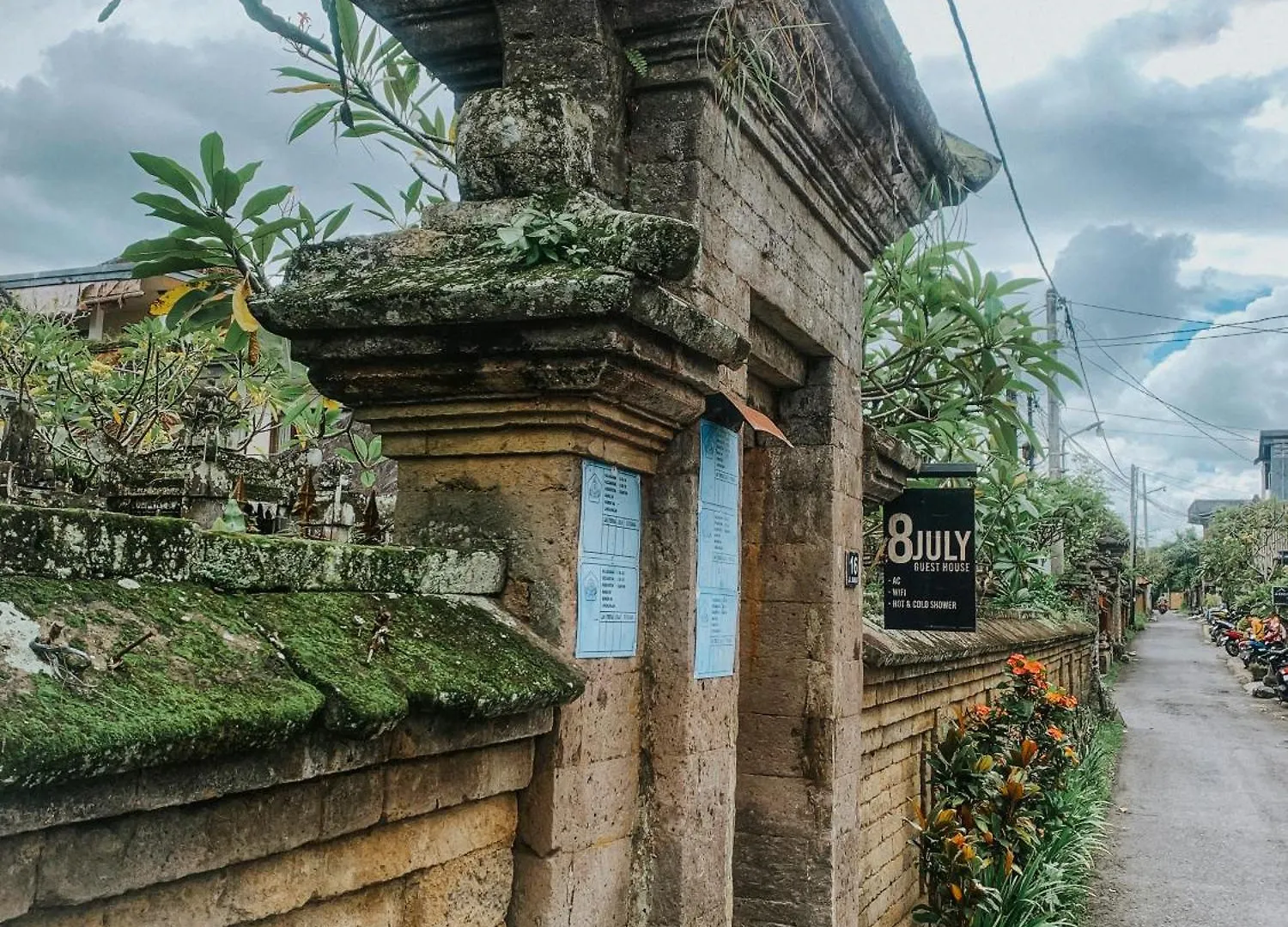 8July Guest House Room 1 Ubud Rum i privatbostad